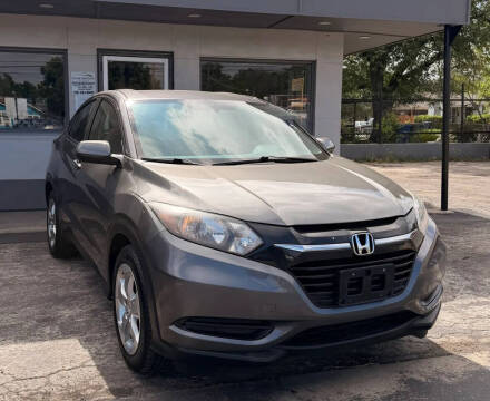 2017 Honda HR-V LX Photo