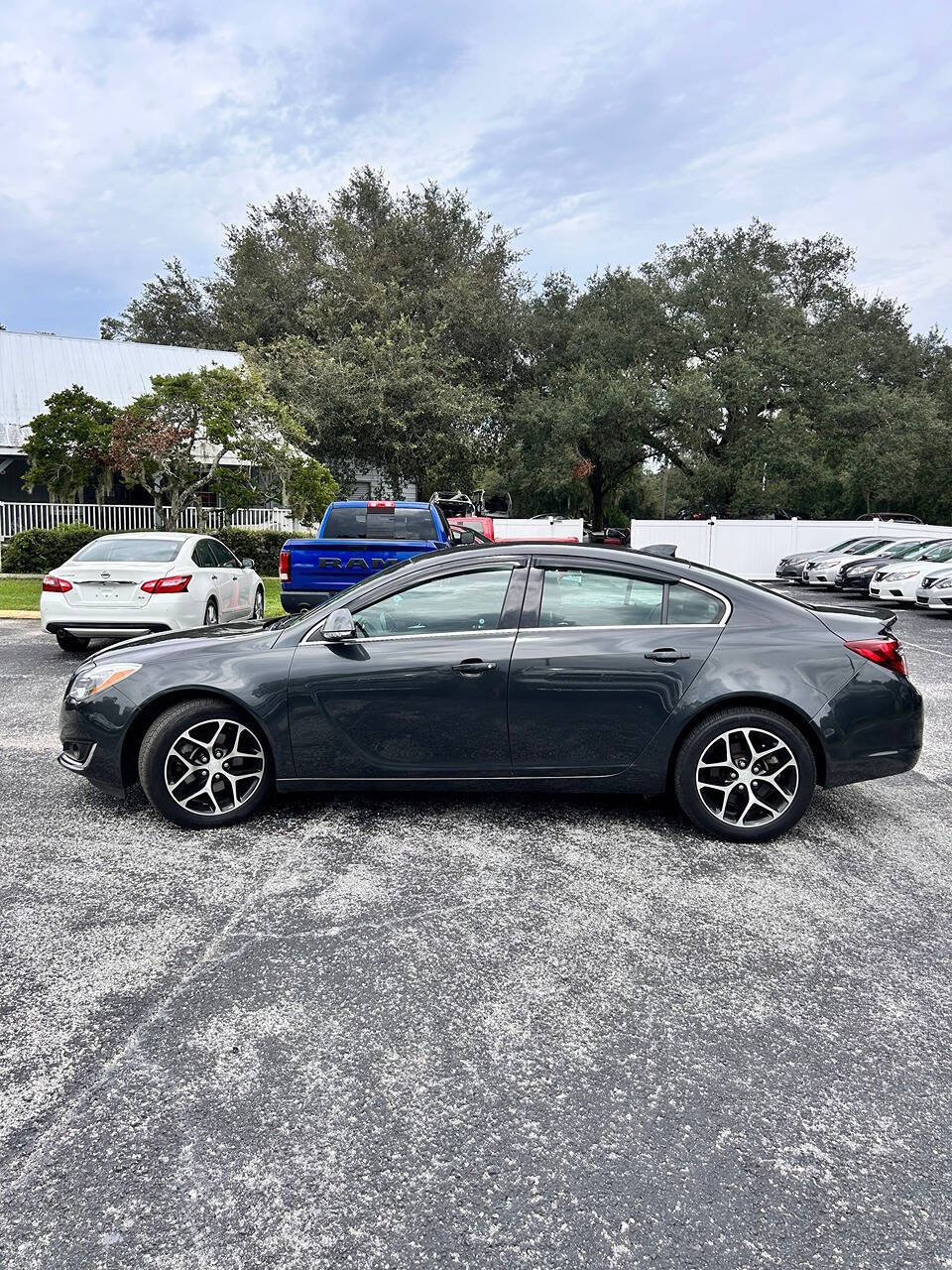 2016 Buick Regal for sale at GRACELAND AUTO LLC in Thonotosassa, FL