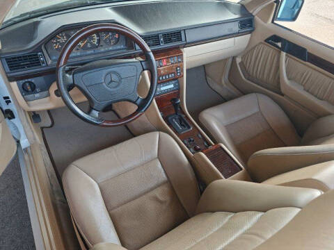 1995 Mercedes-Benz E-Class E 320