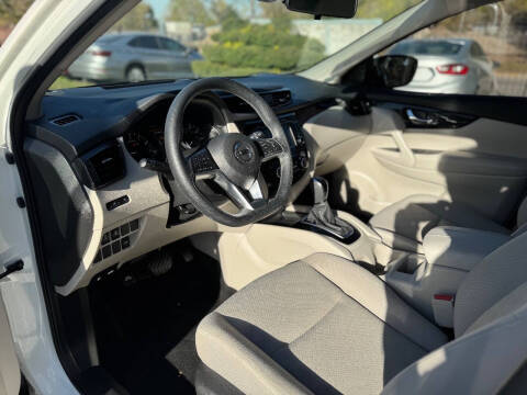 2019 Nissan Rogue Sport SV