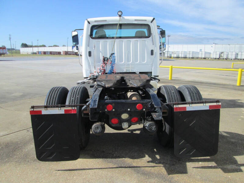 2007 Freightliner Business class M2