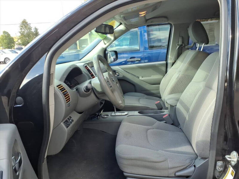 2021 Nissan Frontier SV