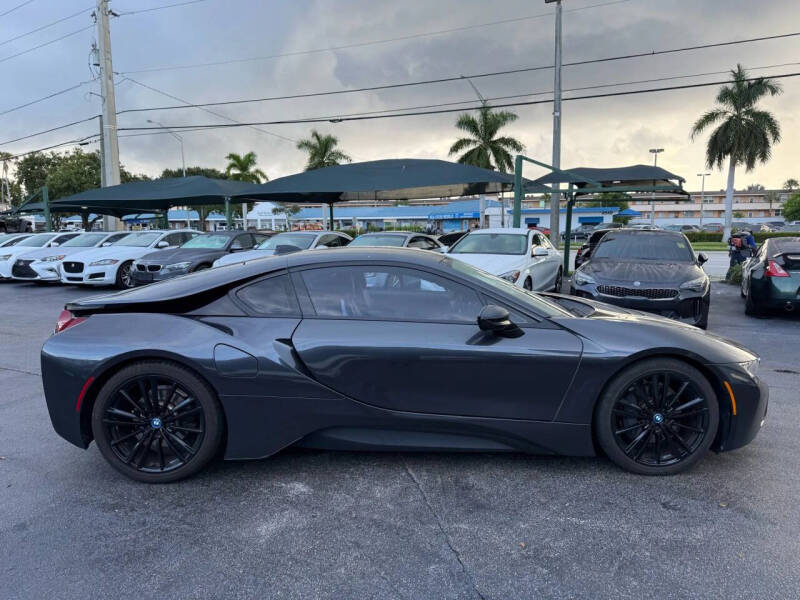 2019 BMW i8