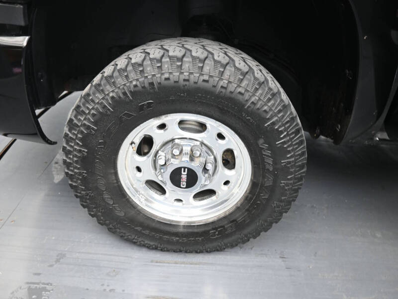 2003 GMC Sierra 2500HD