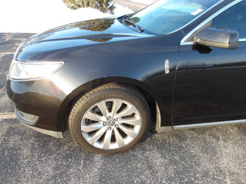2014 Lincoln MKS