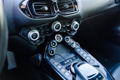 2020 Aston Martin Vantage