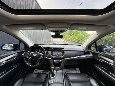 2017 Cadillac XT5 Luxury