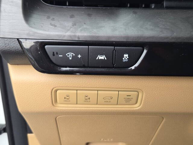 2024 Kia Carnival EX