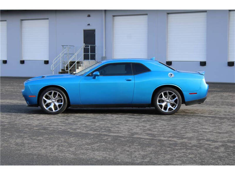 2015 Dodge Challenger SXT Plus