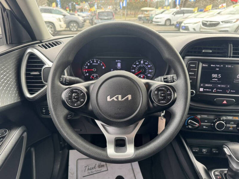 2022 Kia Soul LX