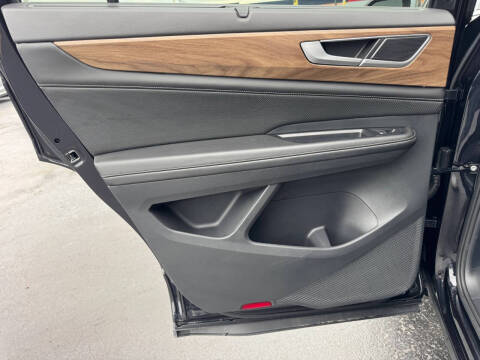 2024 Volkswagen Atlas SE