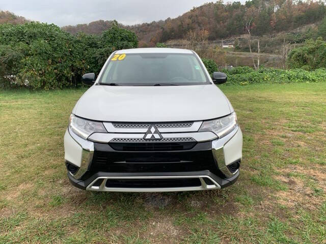 Used 2020 Mitsubishi Outlander ES with VIN JA4AZ3A37LZ047718 for sale in Hazard, KY