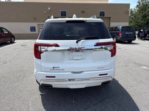 2020 GMC Acadia Denali