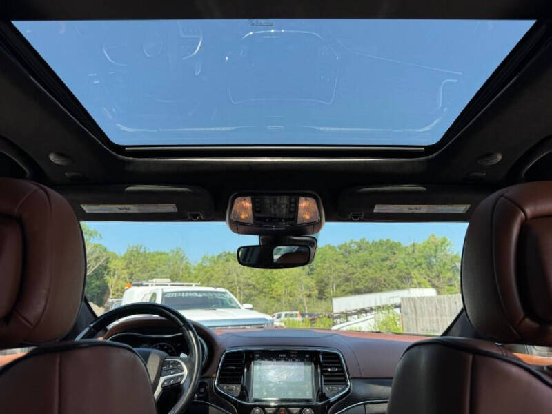 2019 Jeep Grand Cherokee Summit