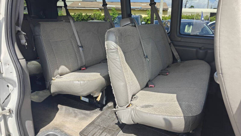 2015 Chevrolet Express LT 3500