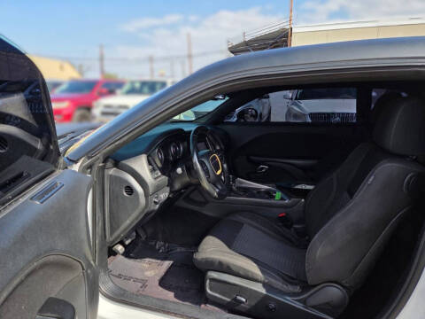 2016 Dodge Challenger SXT