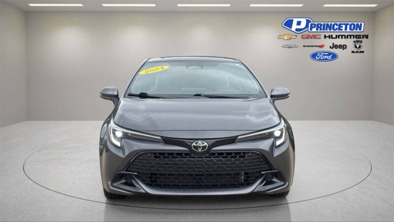 2024 Toyota Corolla Hatchback SE