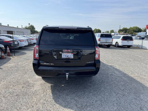 2015 GMC Yukon XL SLT