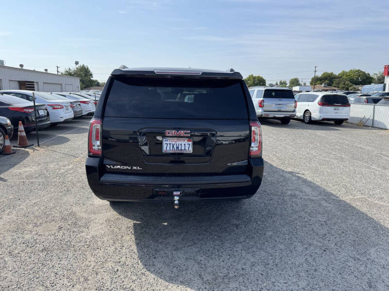 2015 GMC Yukon XL SLT