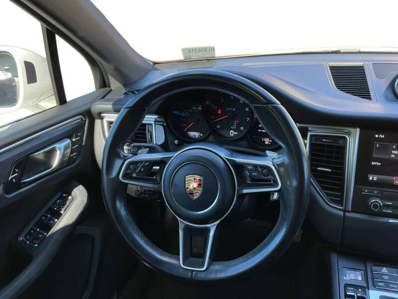 2017 Porsche Macan GTS
