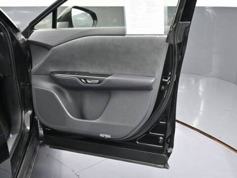 2023 Lexus RZ 450e Luxury