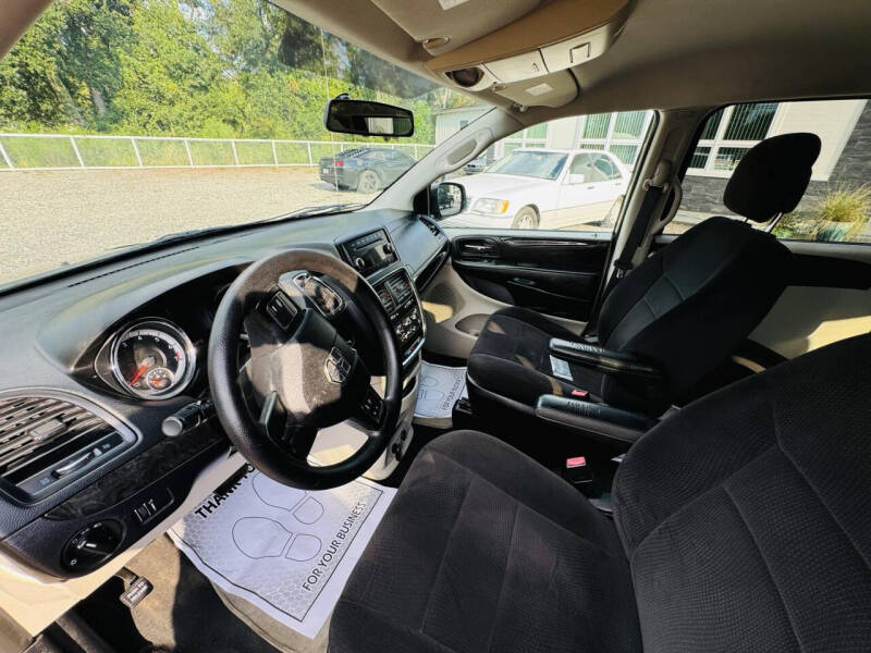 2013 Dodge Grand Caravan SE