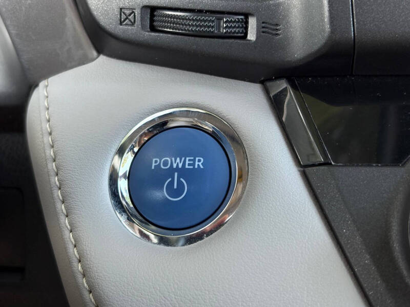 2016 Toyota RAV4 Hybrid Limited