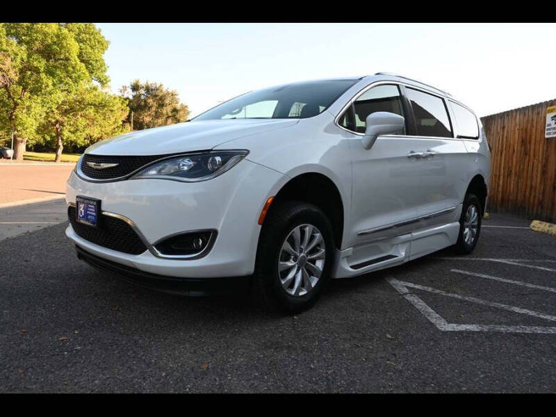 2018 Chrysler Pacifica Touring L