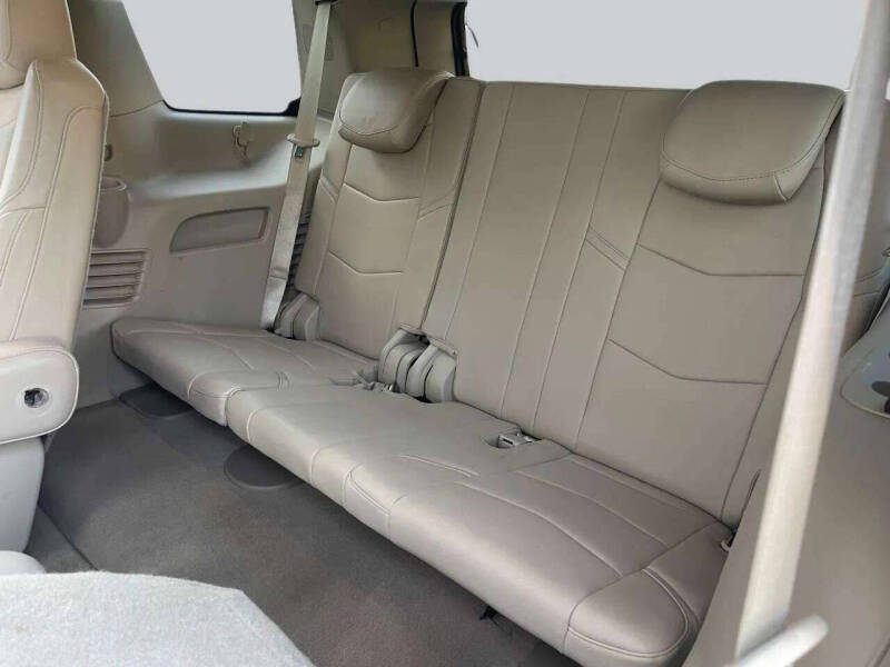 2015 Cadillac Escalade Luxury