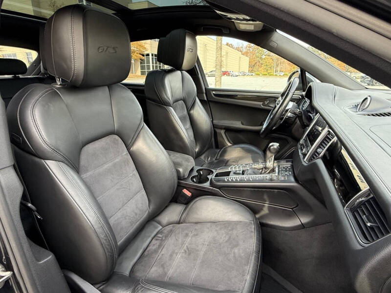 2017 Porsche Macan GTS