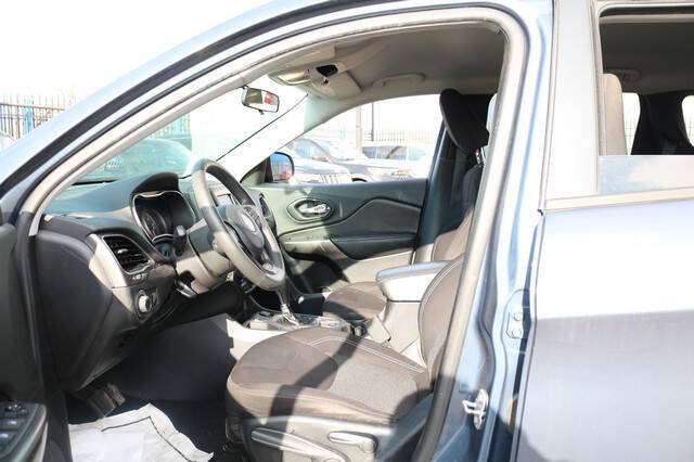 2020 Jeep Cherokee Latitude