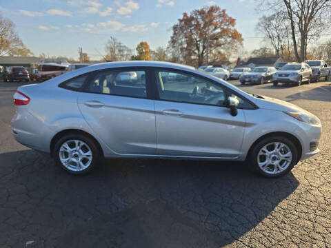 2016 Ford Fiesta SE