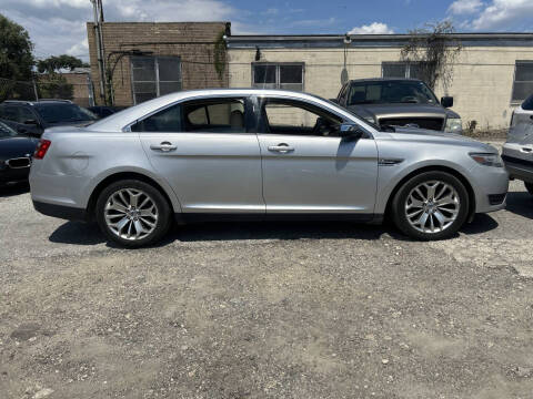 2014 Ford Taurus Limited