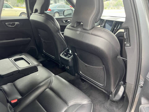 2020 Volvo XC60 T5 Inscription