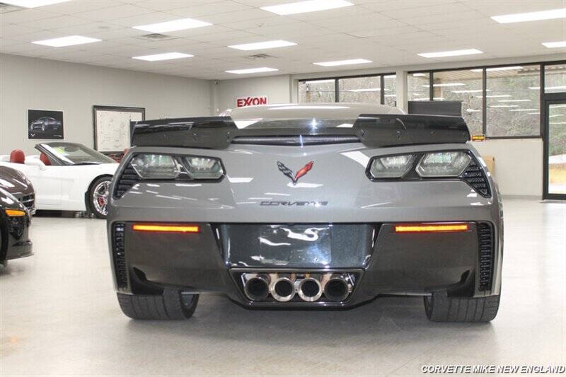 2016 Chevrolet Corvette 11