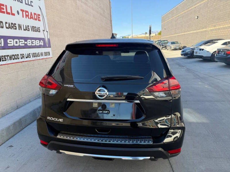 2018 Nissan Rogue
