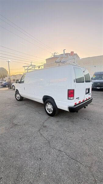 2014 Ford E-Series E-150