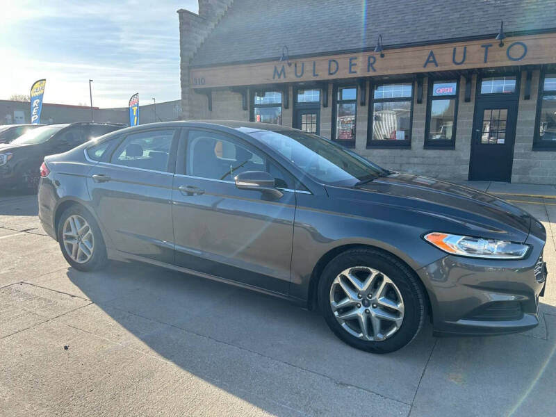 2016 Ford Fusion SE