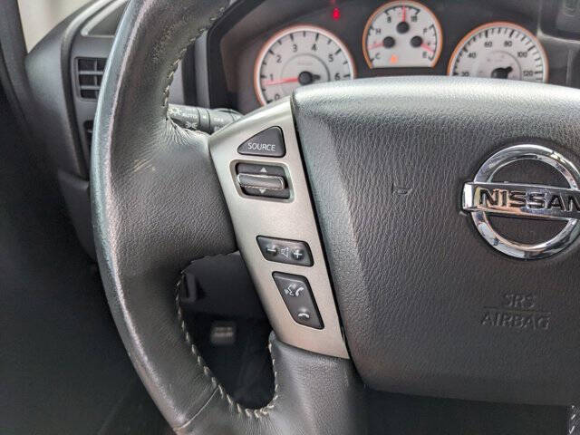2014 Nissan Titan 23
