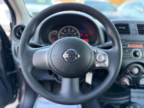 2014 Nissan Versa 1.6 S Plus