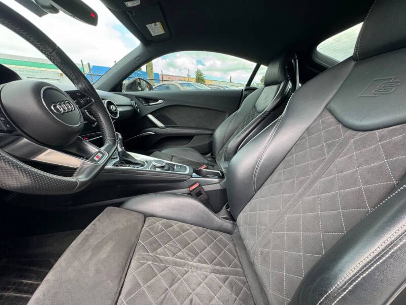 2022 Audi TT 2.0T quattro