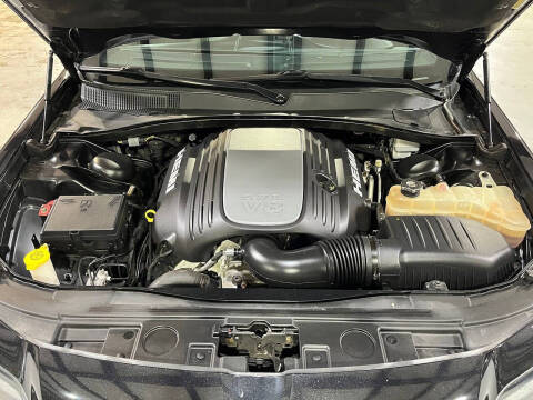 2014 Chrysler 300 C John Varvatos Limited Edition