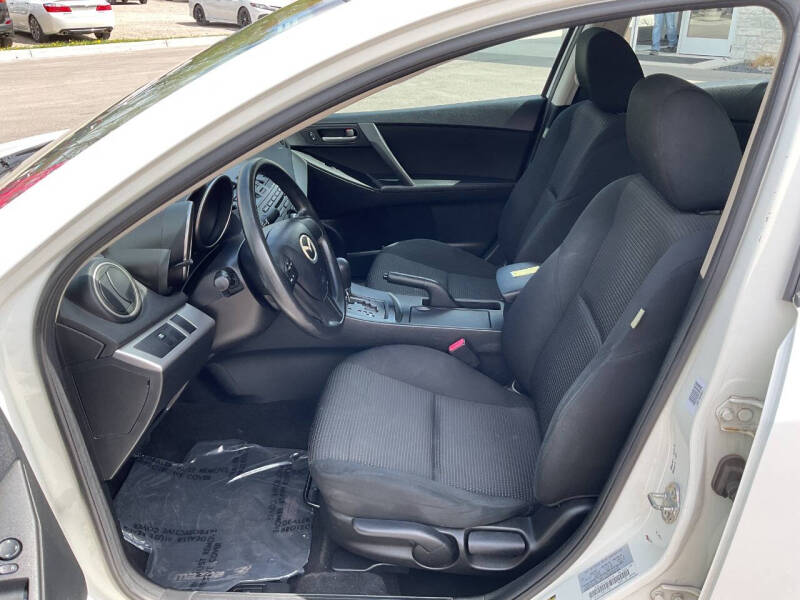 2012 Mazda MAZDA3 i Sport