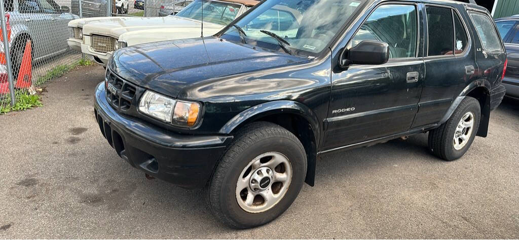 2002 Isuzu Rodeo for sale at DEES AUTO SALES & KUSTOMS WHIPS INC in Gary, IN