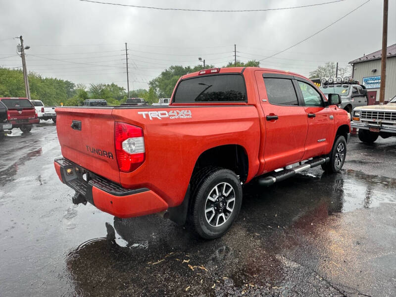 2016 Toyota Tundra SR5