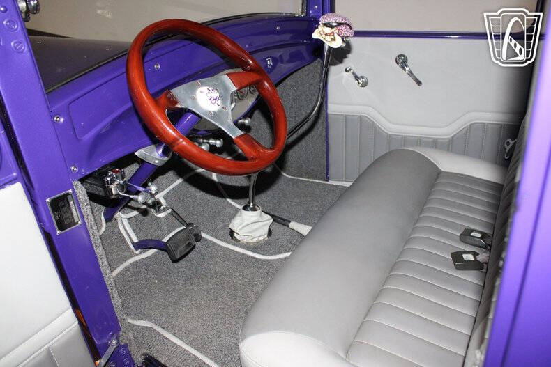 1933 Ford F-100