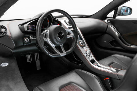 2013 McLaren MP4-12C