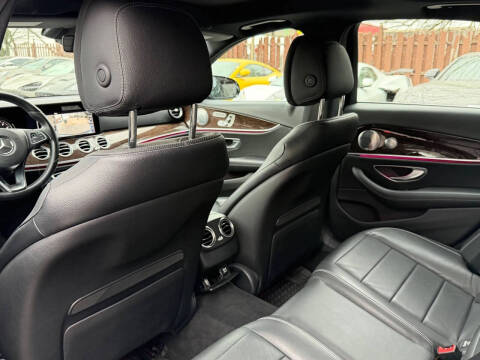 2017 Mercedes-Benz E-Class E 300 4MATIC