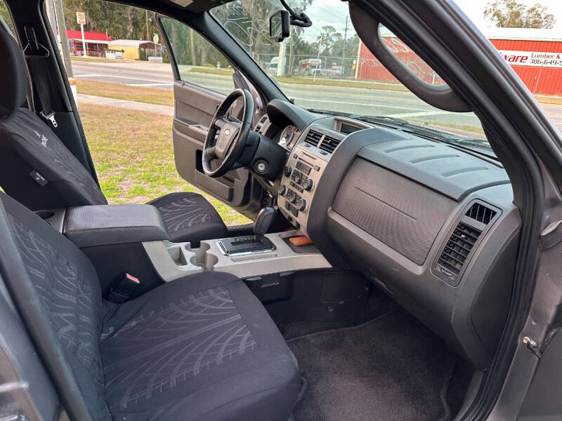 2011 Ford Escape XLT