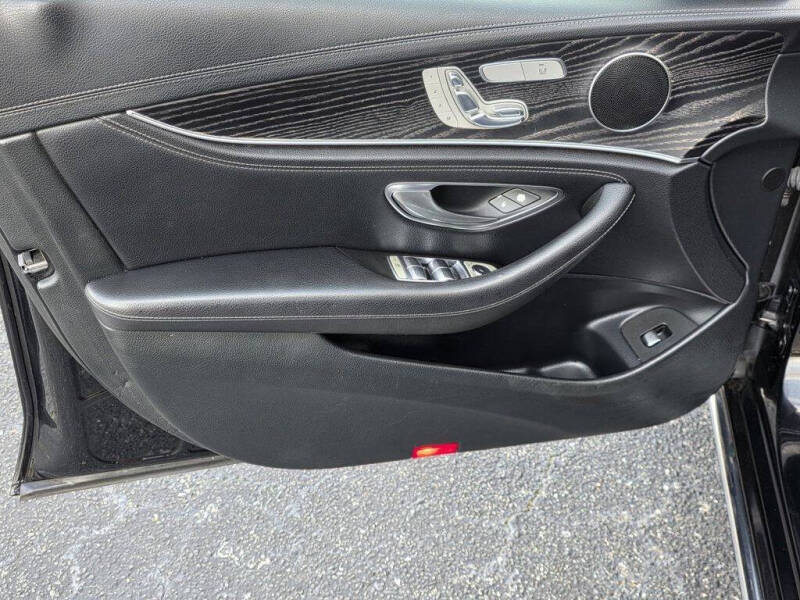 2017 Mercedes-Benz E-Class E 300